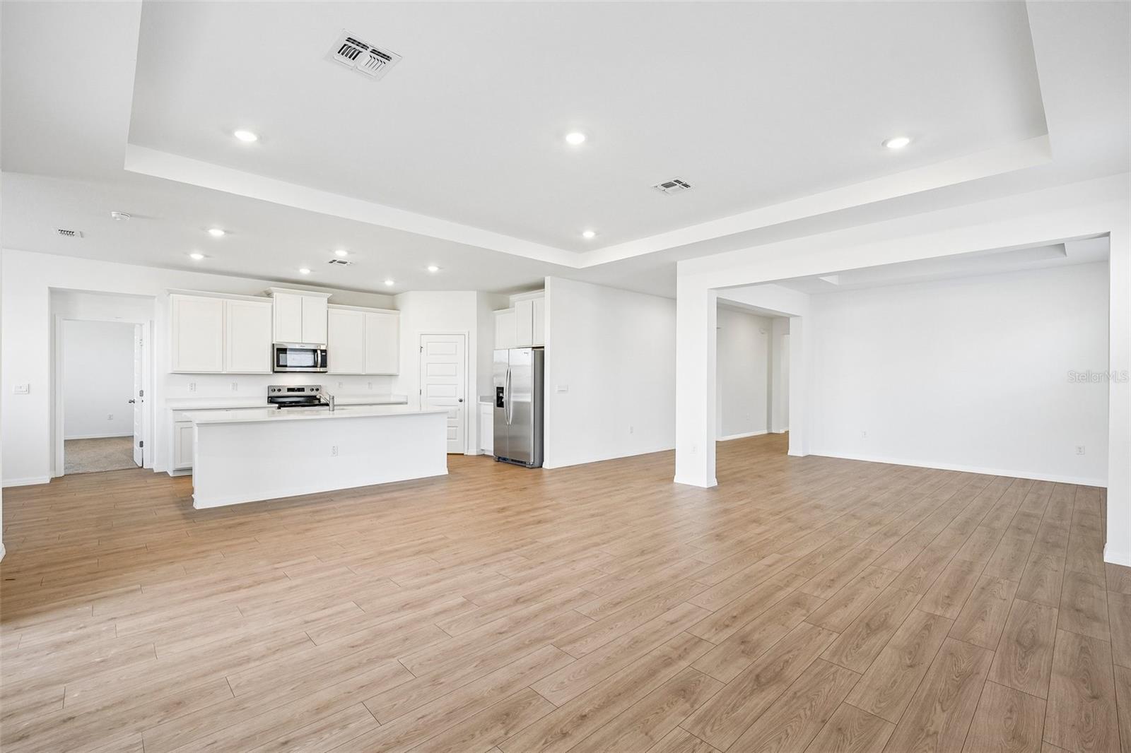 HARMONY ON LAKE ELOISE PHASE 4 - Residential