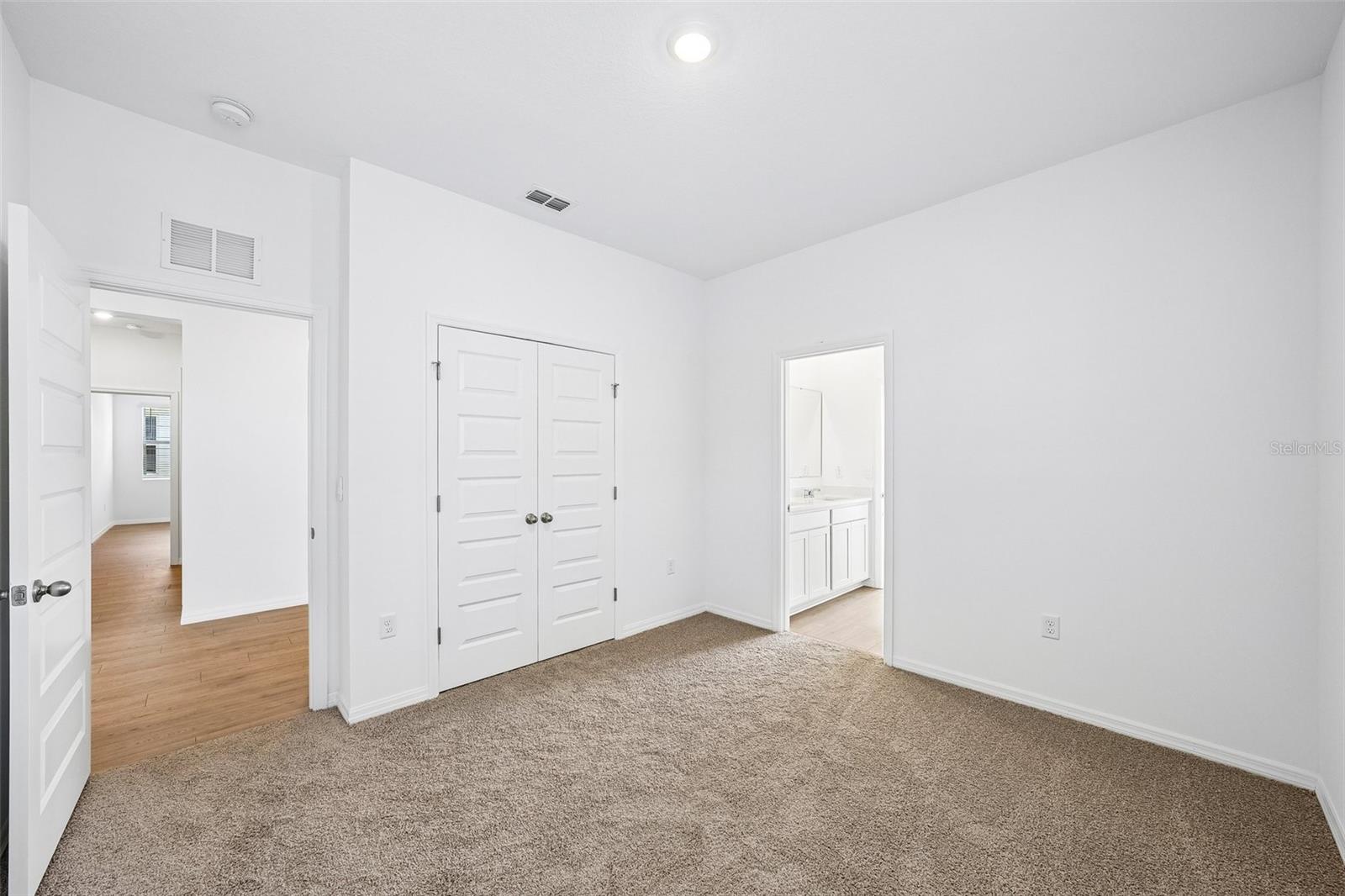 HARMONY ON LAKE ELOISE PHASE 4 - Residential