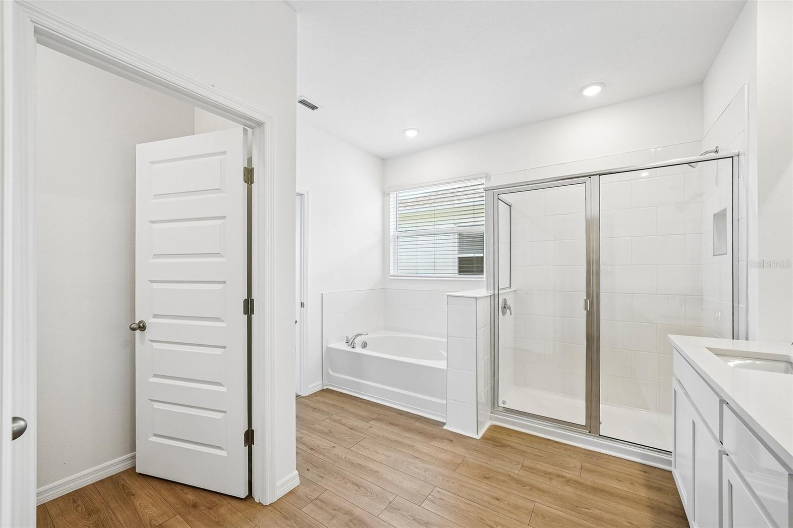 HARMONY ON LAKE ELOISE PHASE 4 - Residential