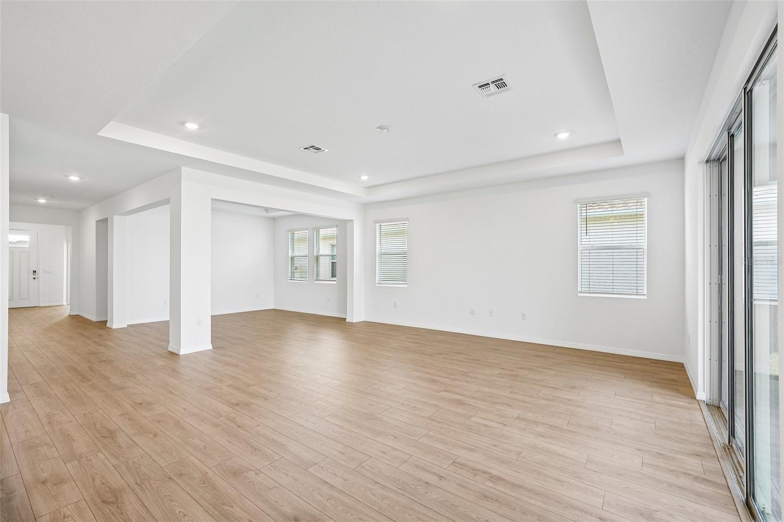 HARMONY ON LAKE ELOISE PHASE 4 - Residential