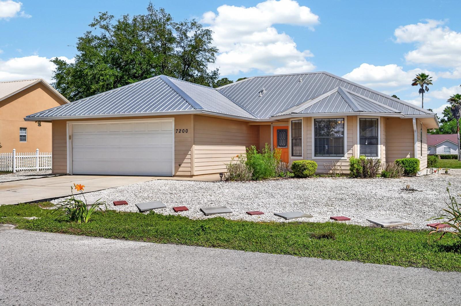 TIERRA WOODS - Residential
