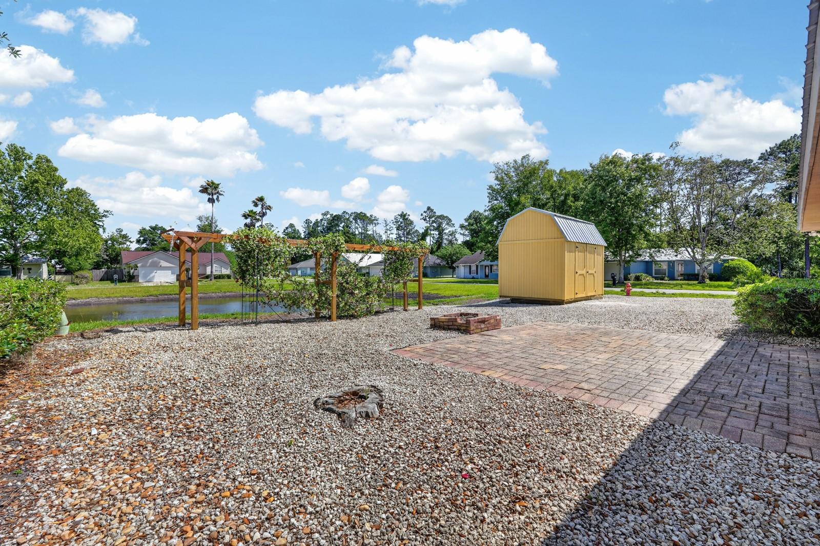 TIERRA WOODS - Residential
