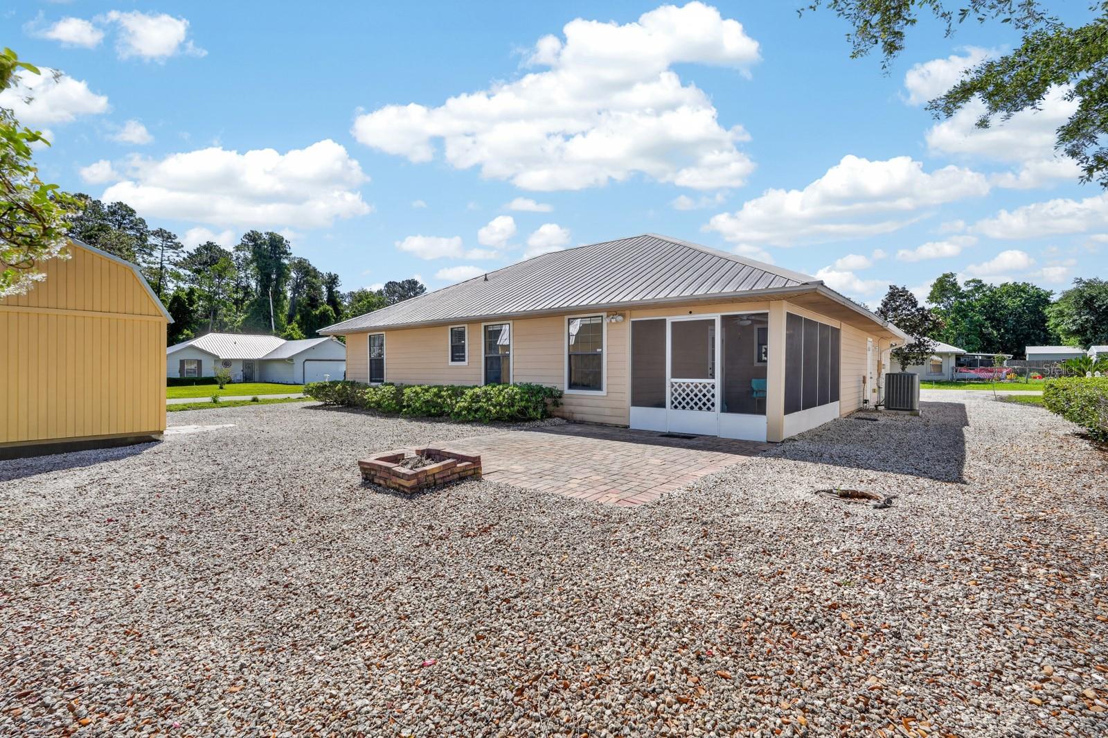 TIERRA WOODS - Residential