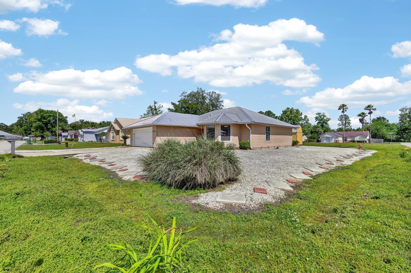 TIERRA WOODS - Residential
