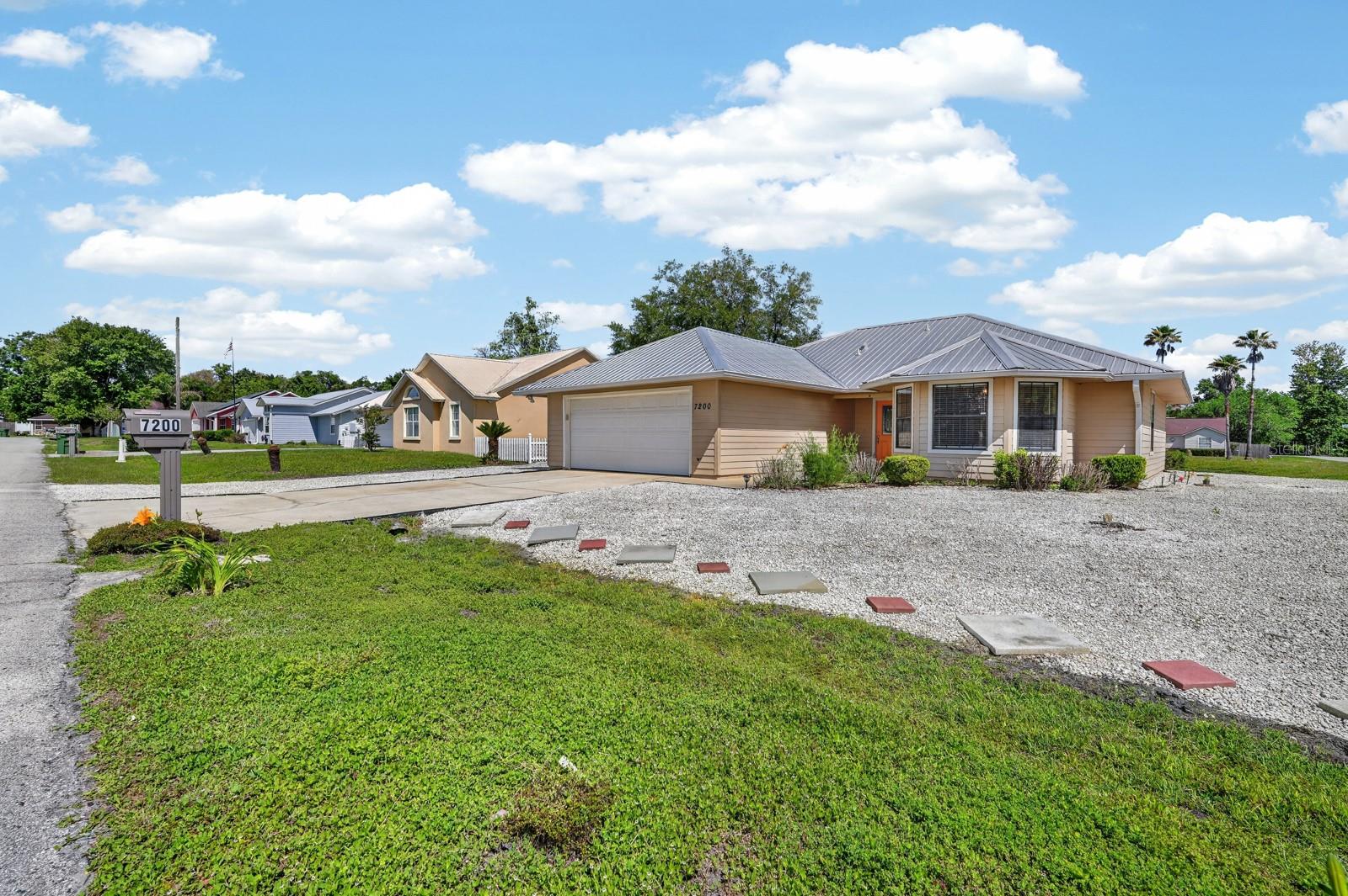 TIERRA WOODS - Residential
