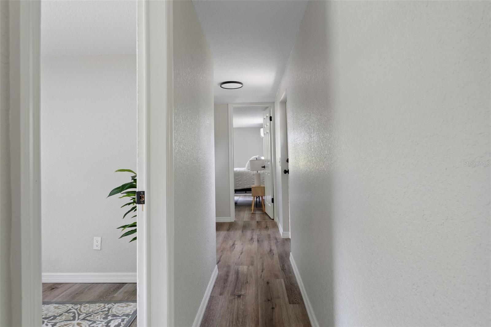 HOLIDAY ACRES UNIT 01 - Residential