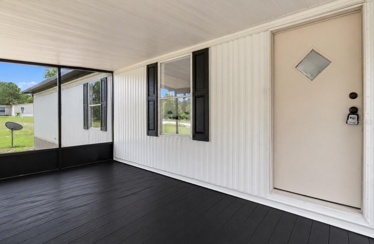 HOLIDAY ACRES UNIT 01 - Residential