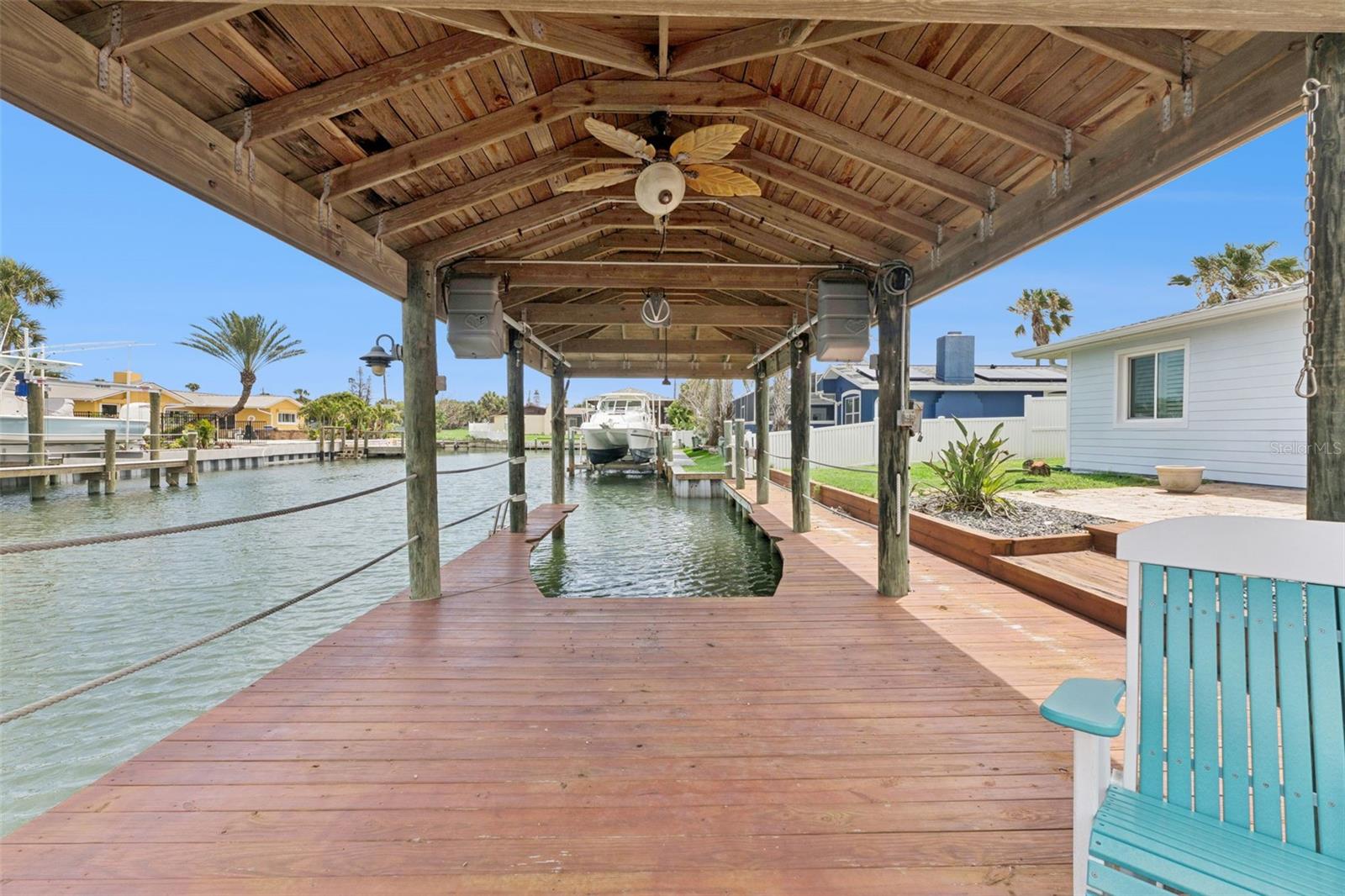 YACHT HAVEN - Residential