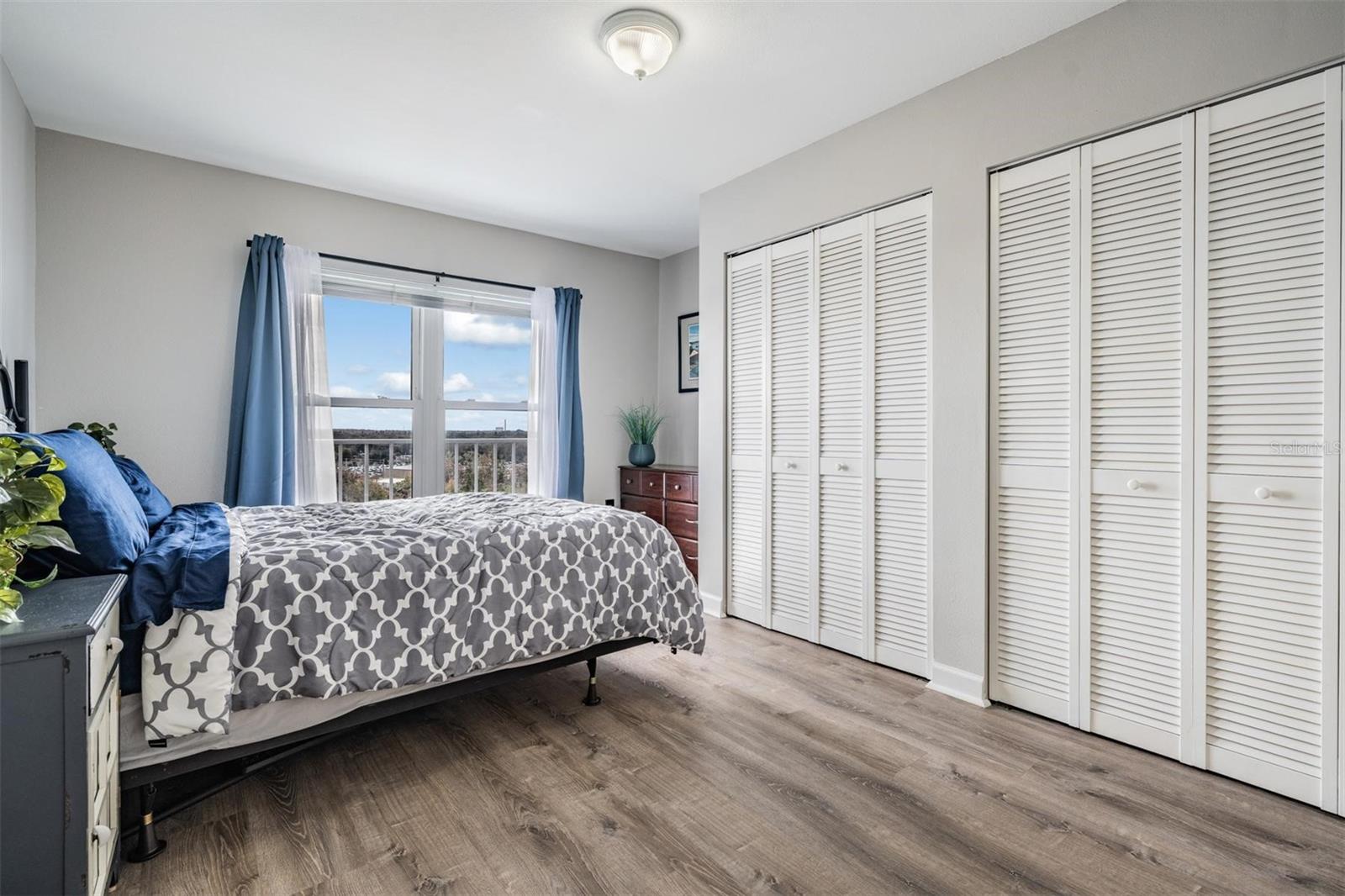 SEA CASTLE CONDO - Residential