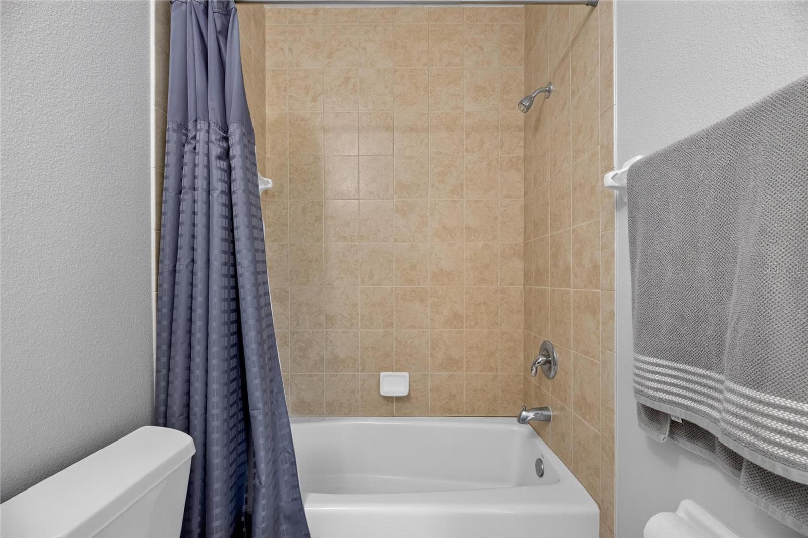 MIRABAY PH 3B-2 - Residential