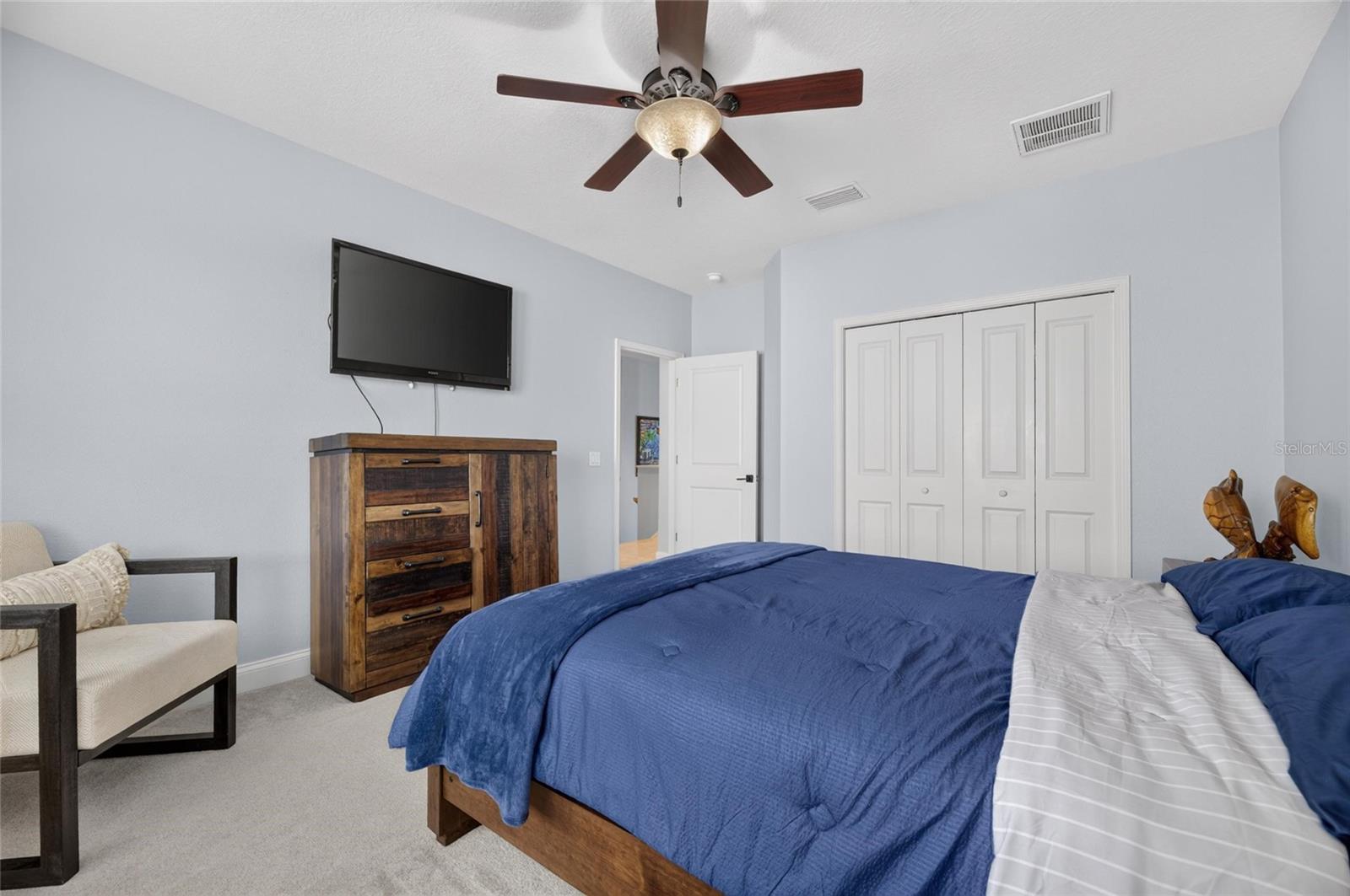MIRABAY PH 3B-2 - Residential