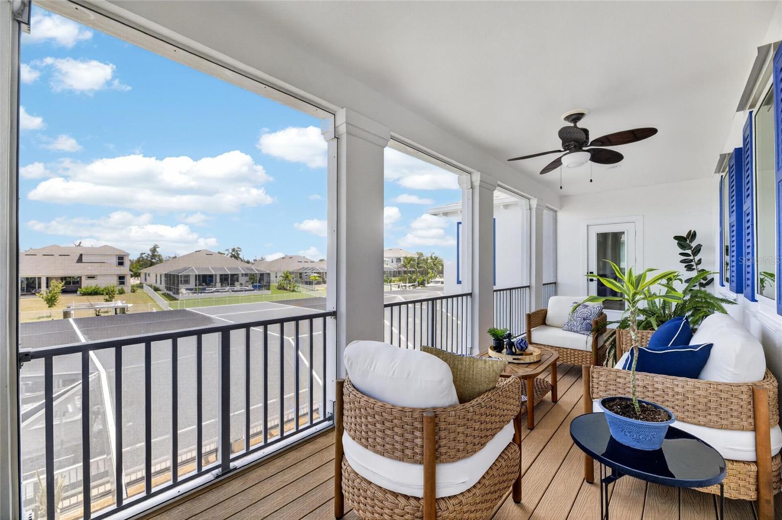 MIRABAY PH 3B-2 - Residential