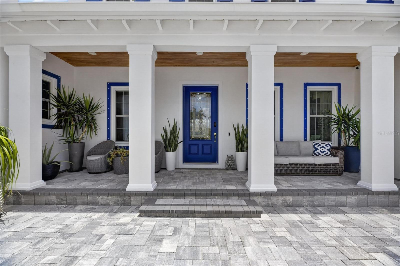MIRABAY PH 3B-2 - Residential