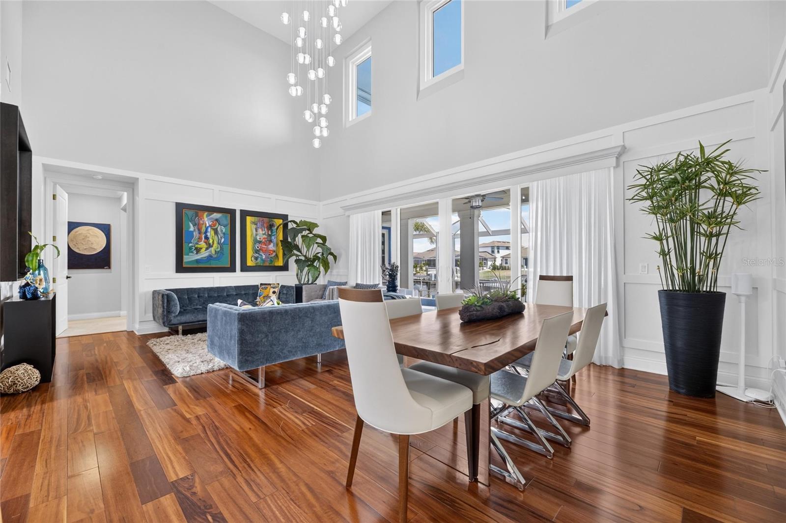 MIRABAY PH 3B-2 - Residential