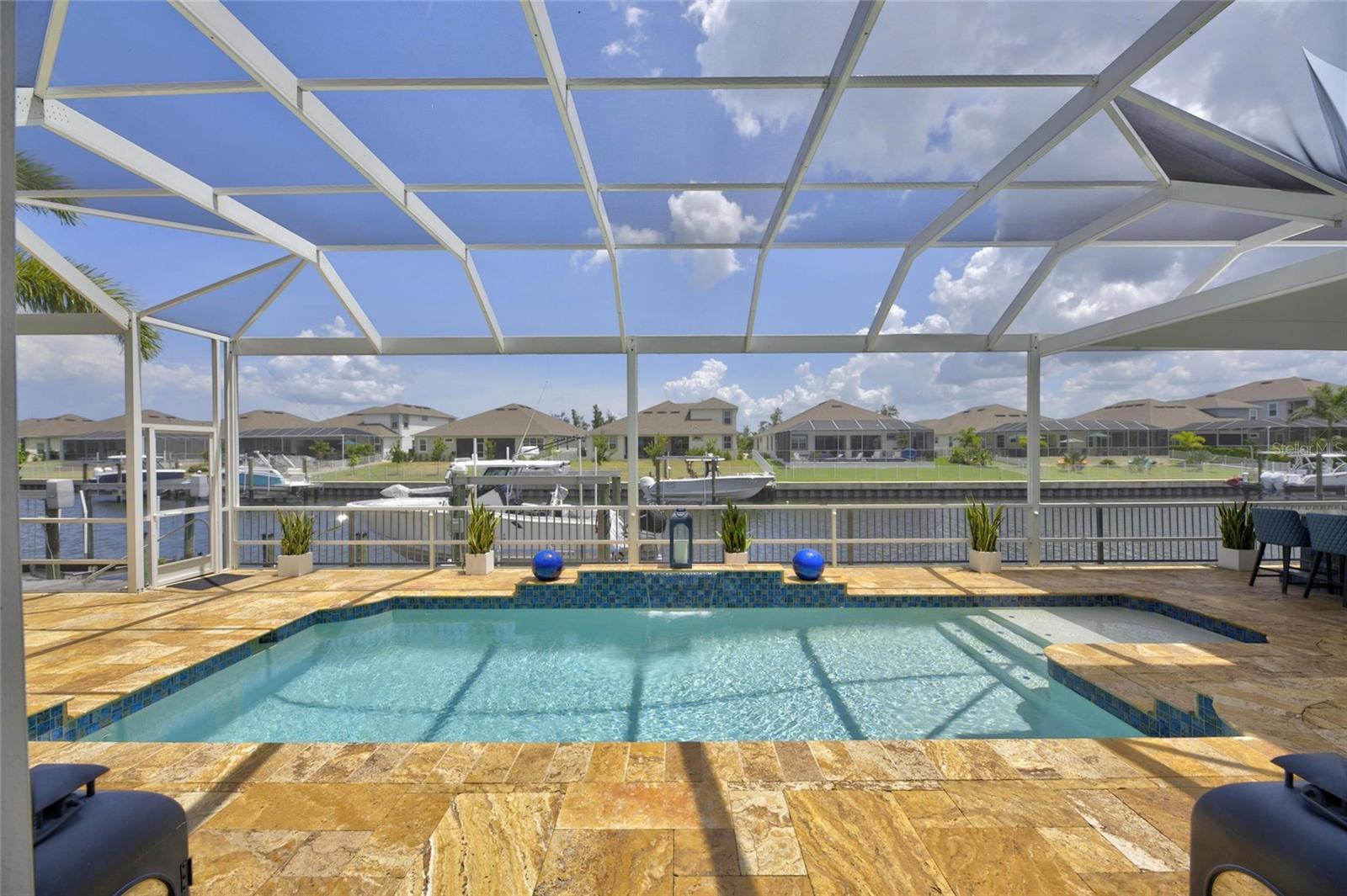 MIRABAY PH 3B-2 - Residential