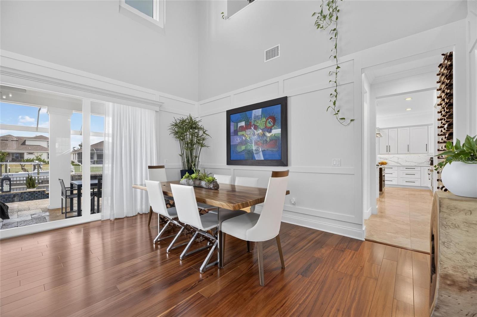 MIRABAY PH 3B-2 - Residential