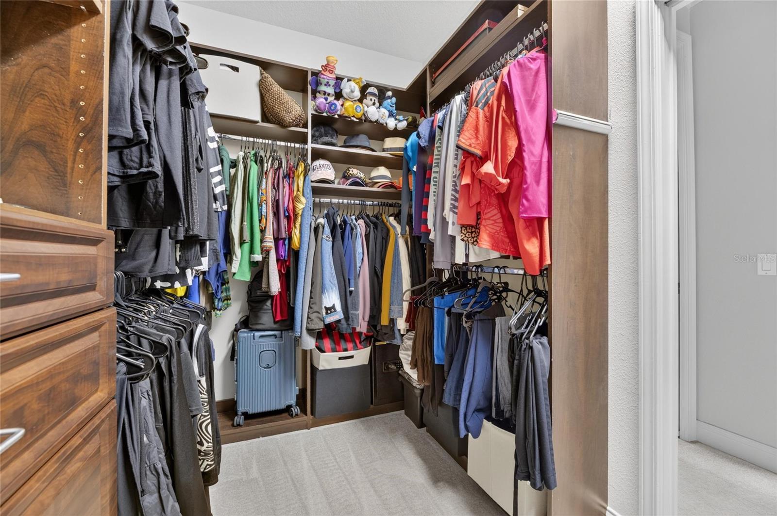 MIRABAY PH 3B-2 - Residential