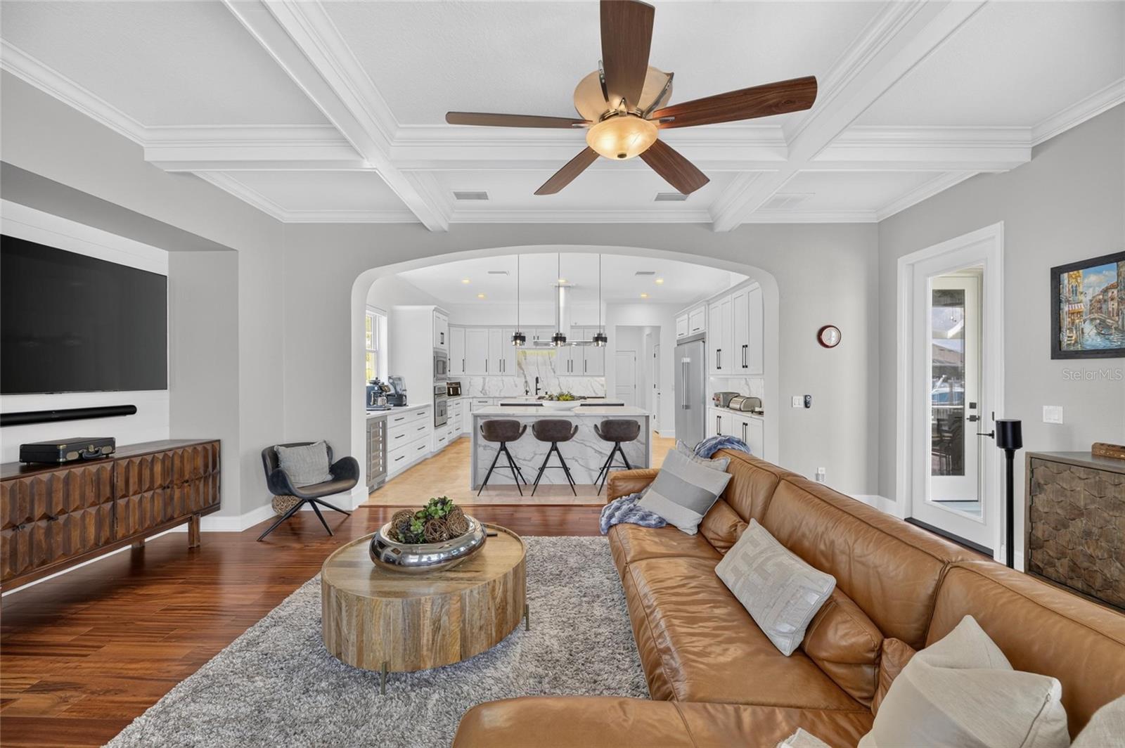 MIRABAY PH 3B-2 - Residential