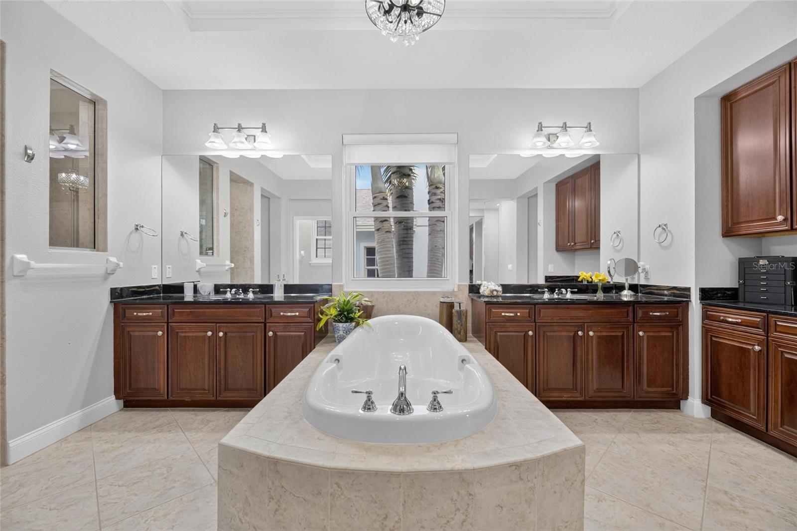 MIRABAY PH 3B-2 - Residential