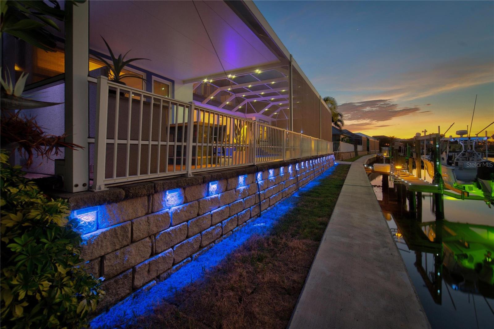MIRABAY PH 3B-2 - Residential