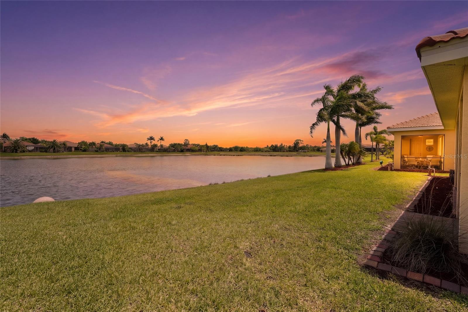 TALON BAY - Residential