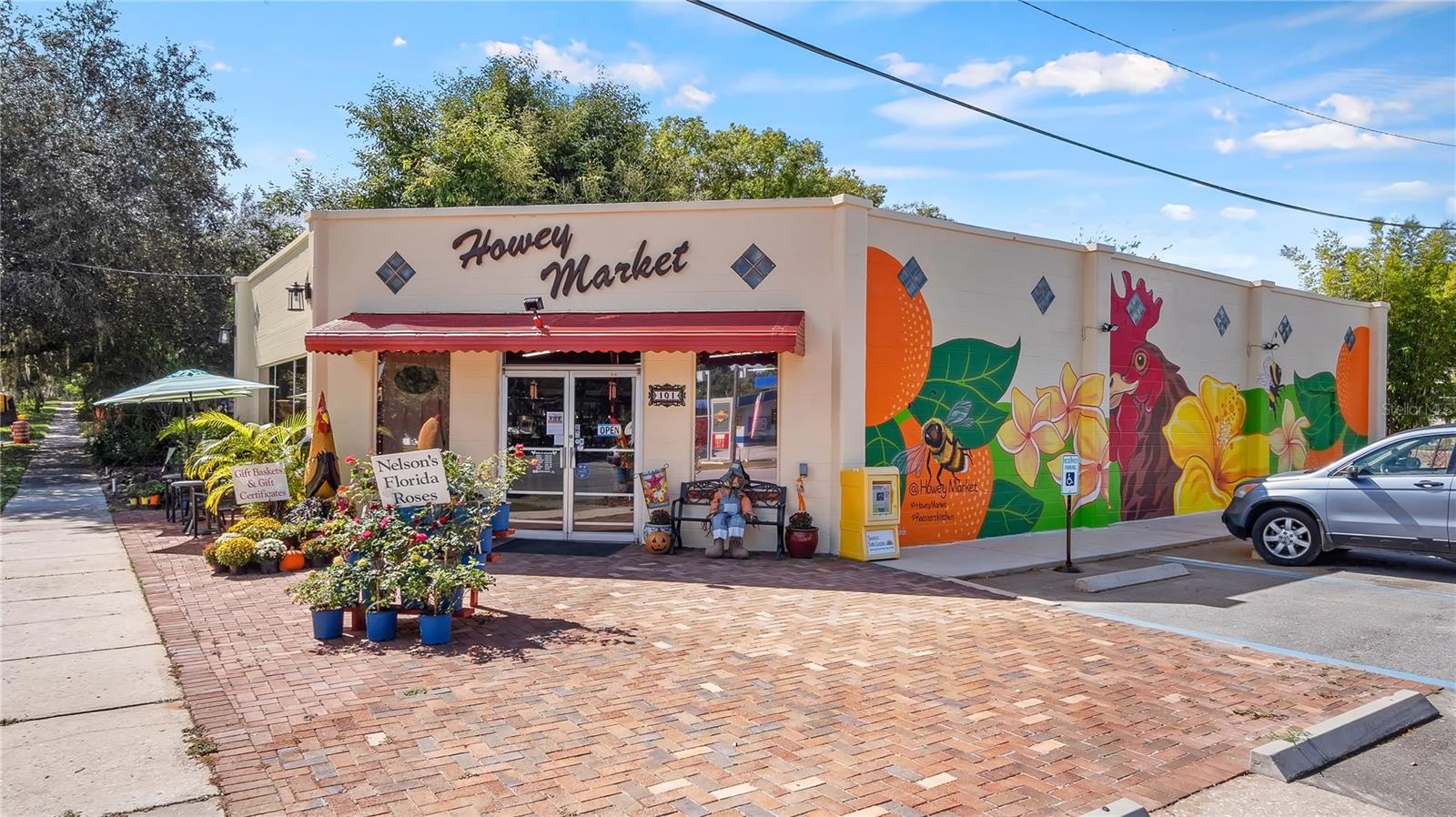 HOWEY EMERY HEIGHTS - Residential