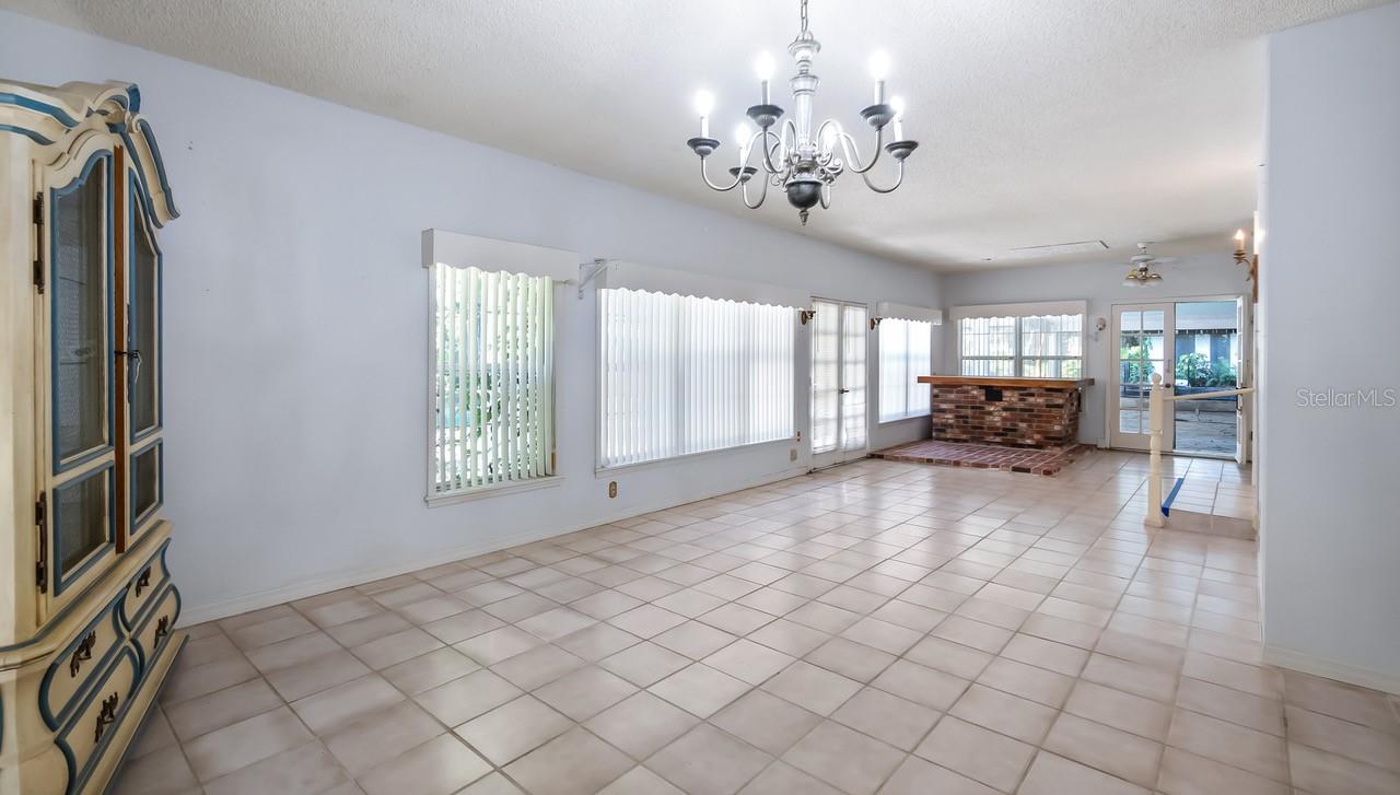 HOWEY EMERY HEIGHTS - Residential