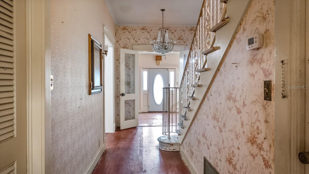 HOWEY EMERY HEIGHTS - Residential