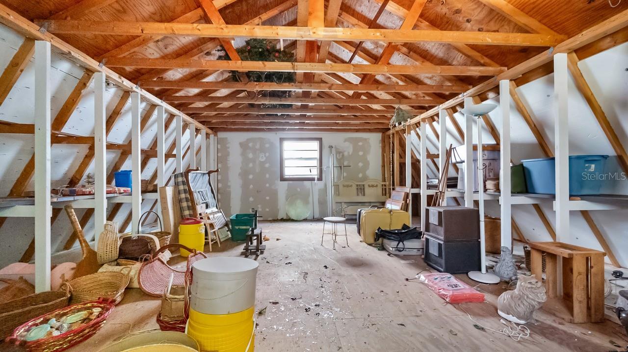 HOWEY EMERY HEIGHTS - Residential