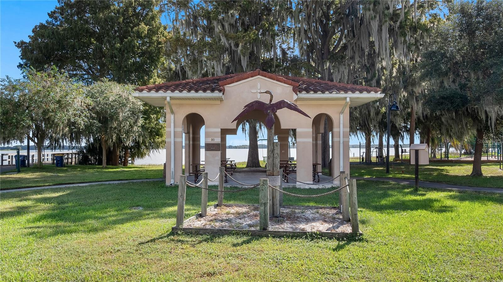 HOWEY EMERY HEIGHTS - Residential