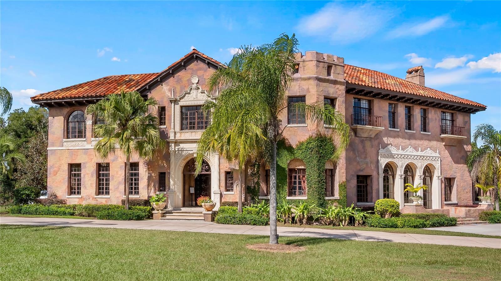 HOWEY EMERY HEIGHTS - Residential