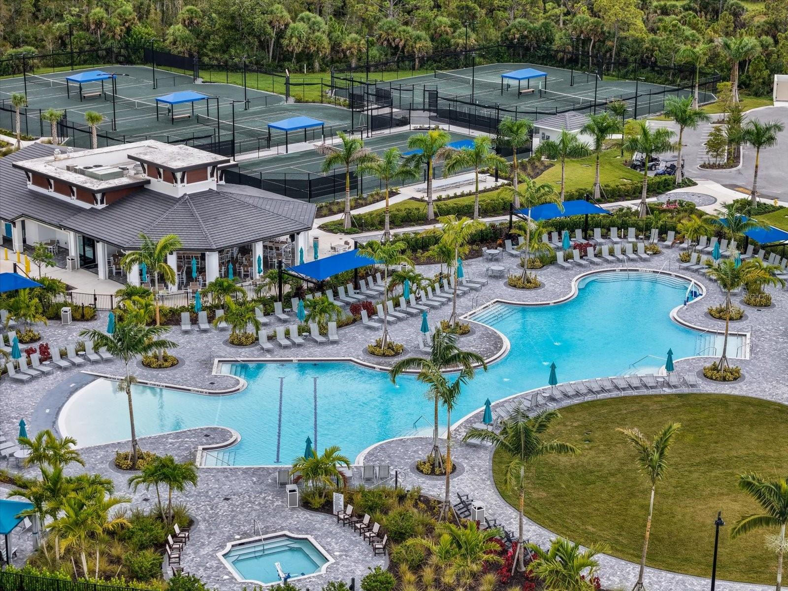 WELLEN PARK GOLF & COUNTRY CLB - Residential