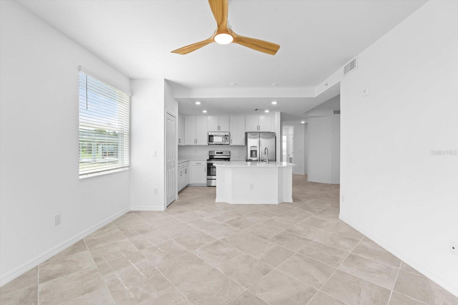 WELLEN PARK GOLF & COUNTRY CLB - Residential
