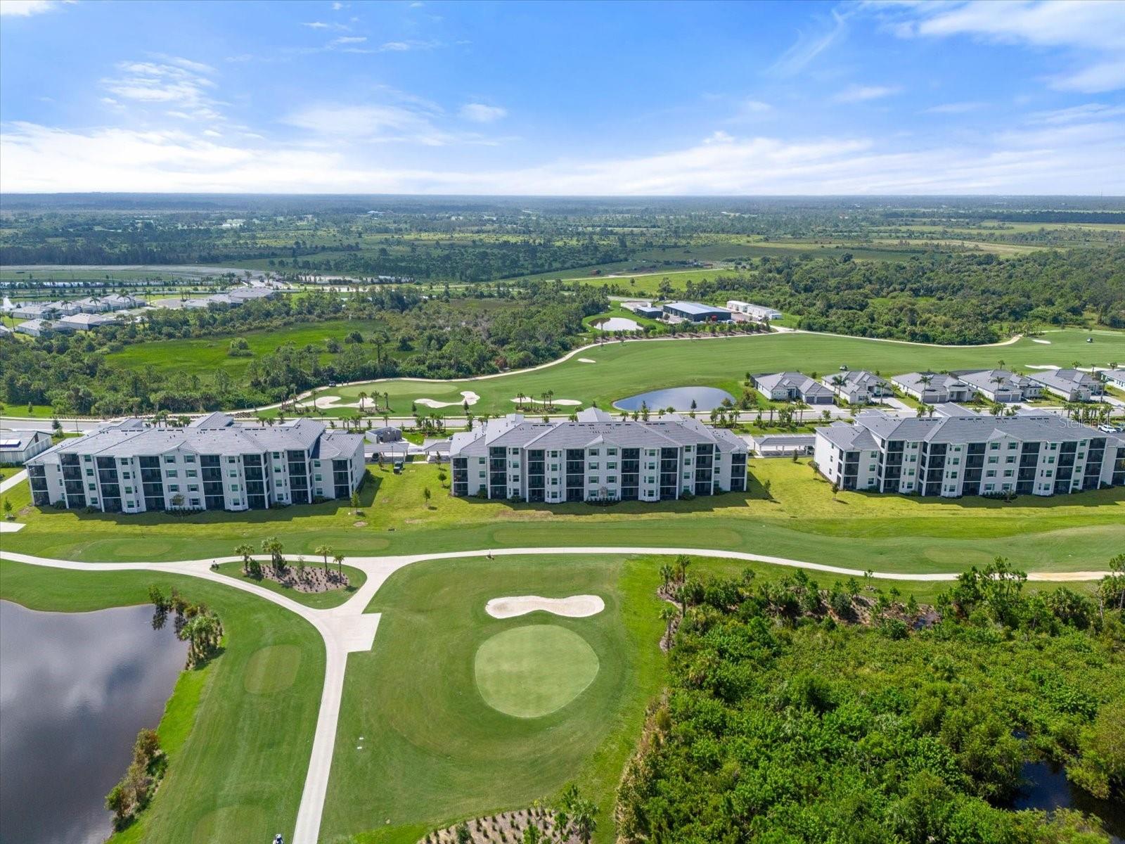 WELLEN PARK GOLF & COUNTRY CLB - Residential