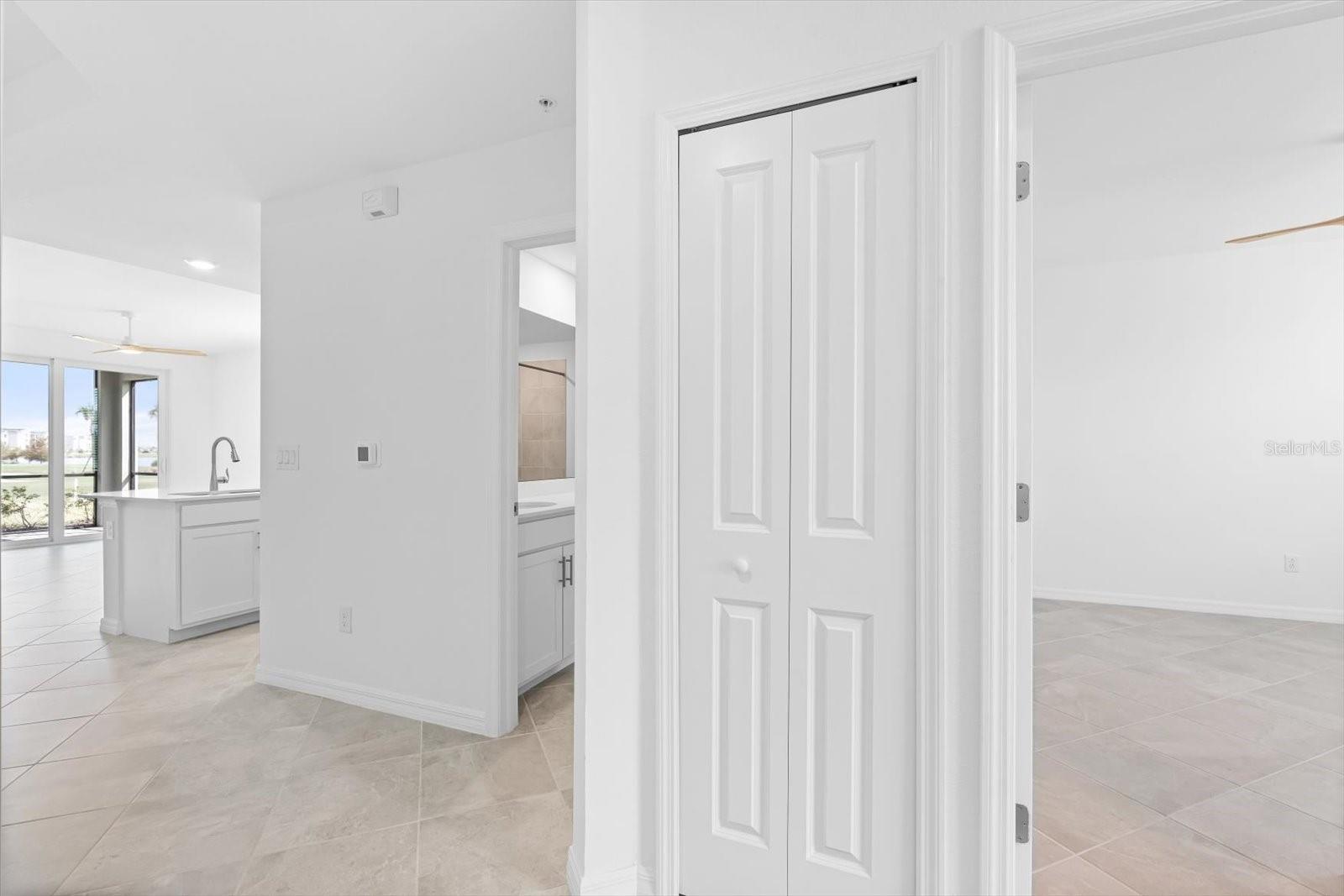 WELLEN PARK GOLF & COUNTRY CLB - Residential
