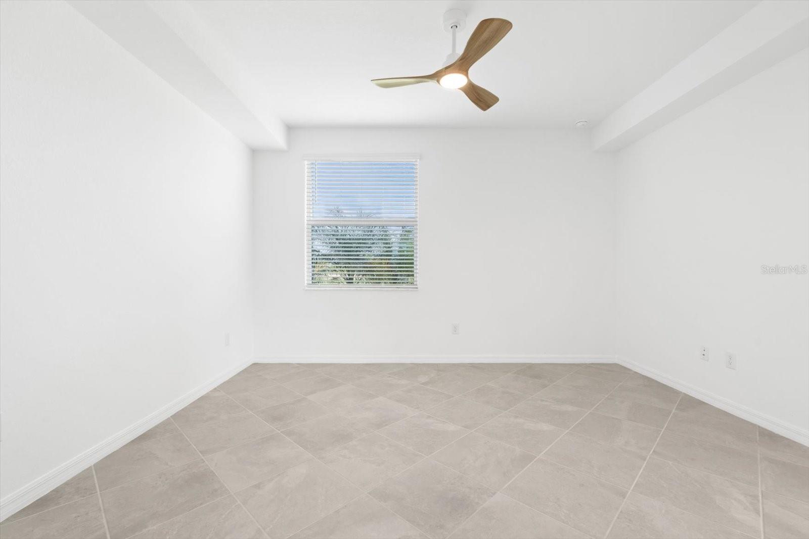 WELLEN PARK GOLF & COUNTRY CLB - Residential