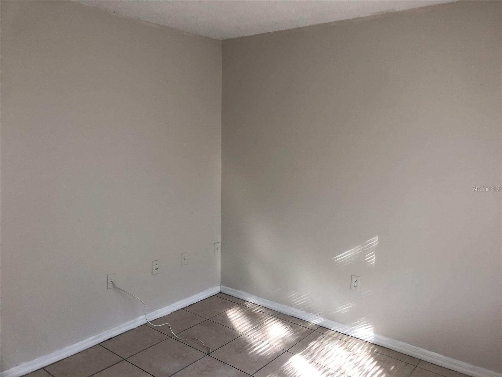 LEESBURG BIRCHWOOD - Residential Lease