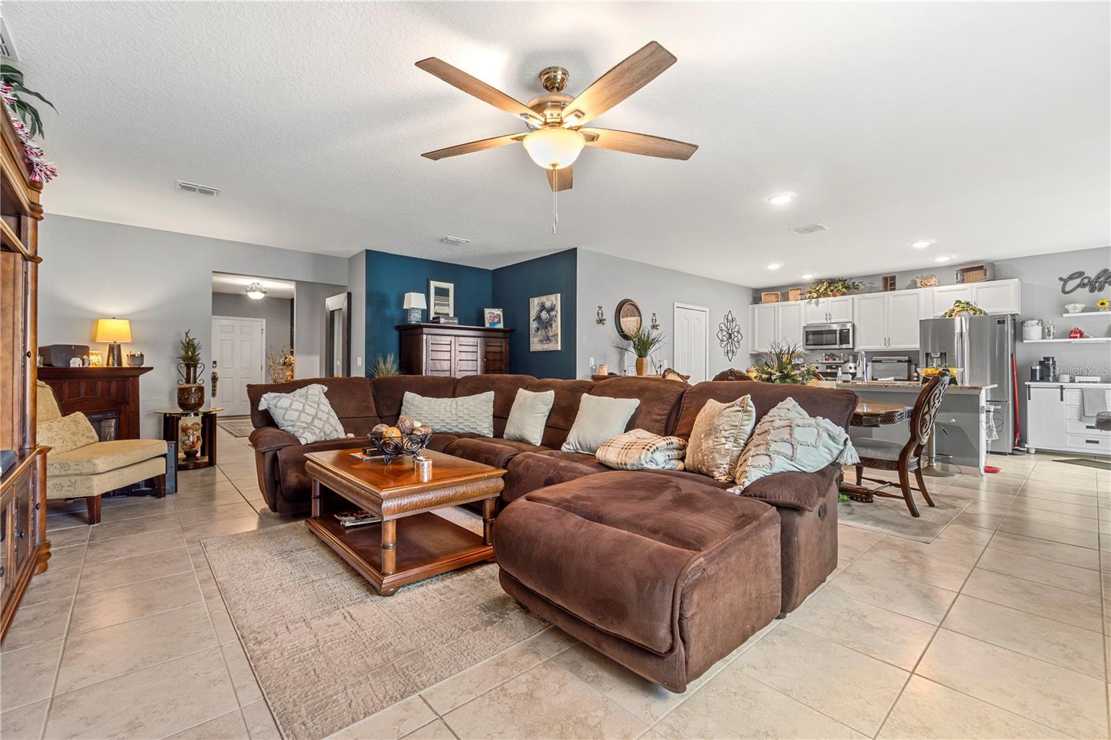 MARION OAKS UN 7 - Residential