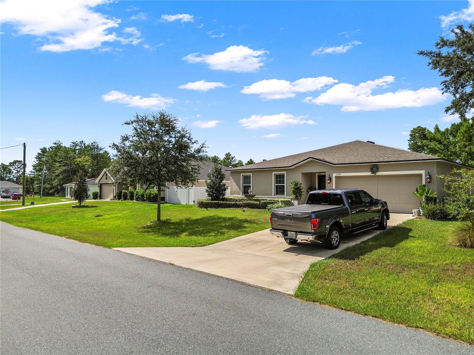 MARION OAKS UN 7 - Residential