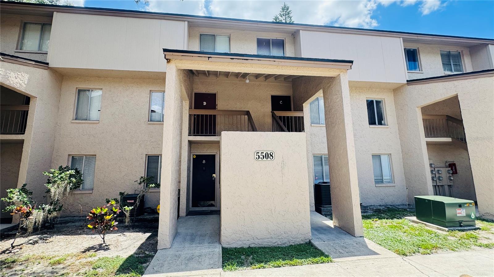 PLACE ONE A CONDO - Residential Lease