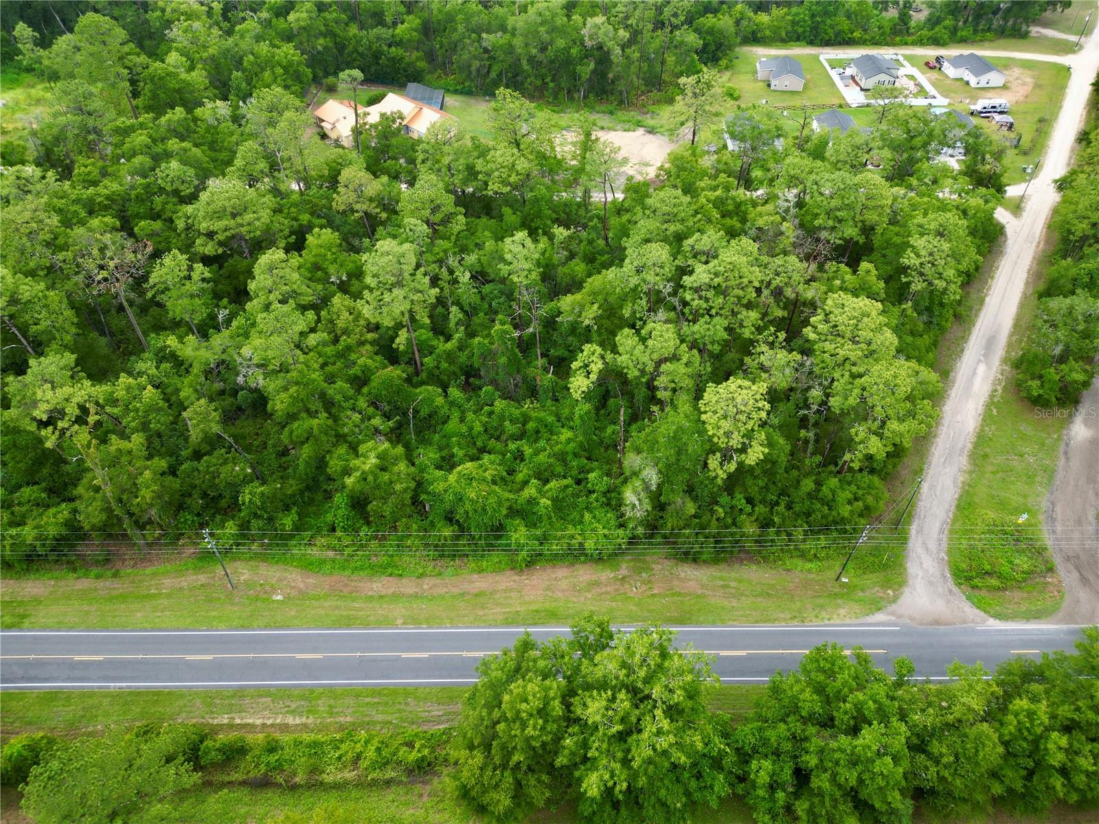 RAINBOW PARK UN 03 - Land