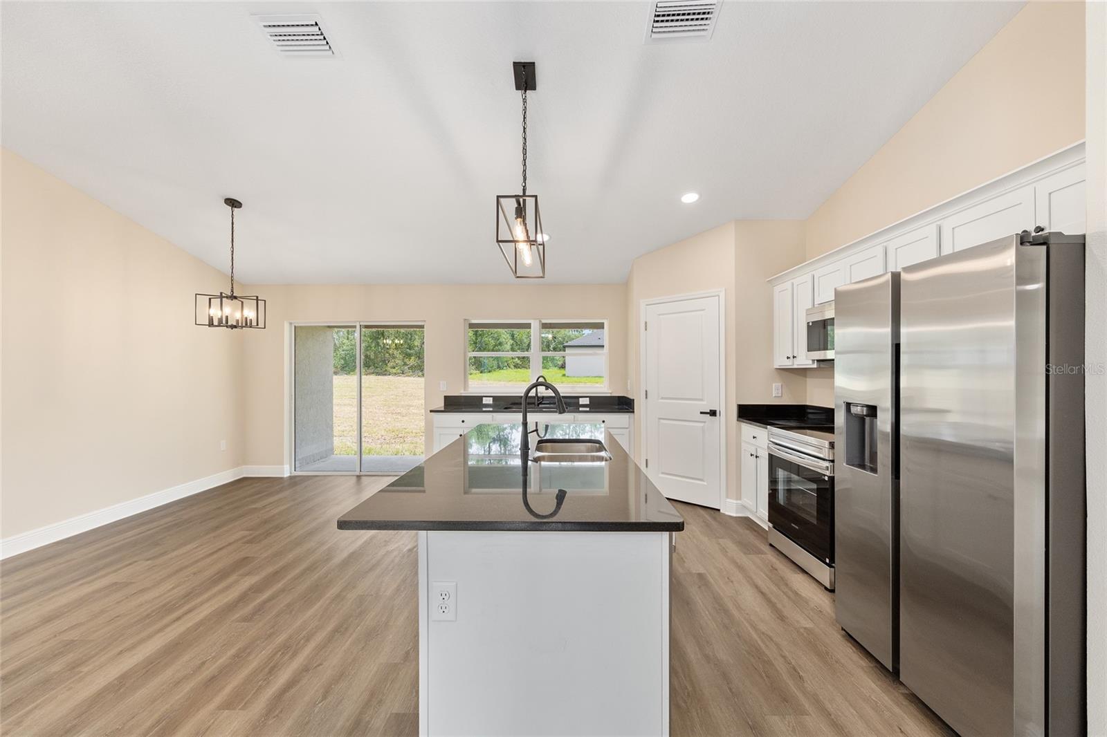 CITRUS SPGS UNIT 10 - Residential