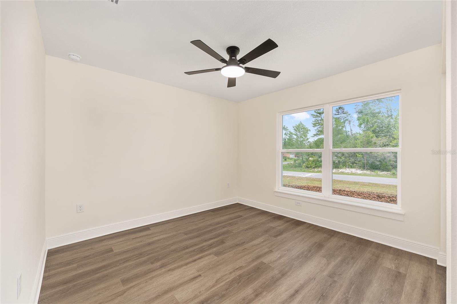 CITRUS SPGS UNIT 10 - Residential