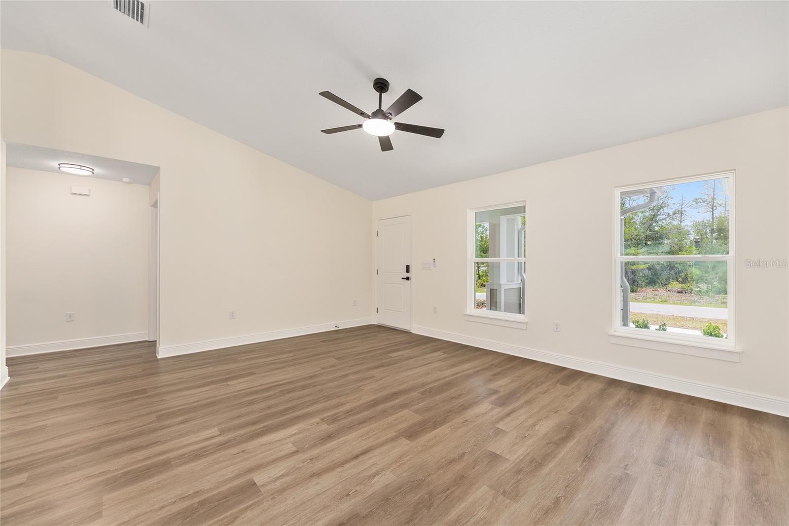 CITRUS SPGS UNIT 10 - Residential