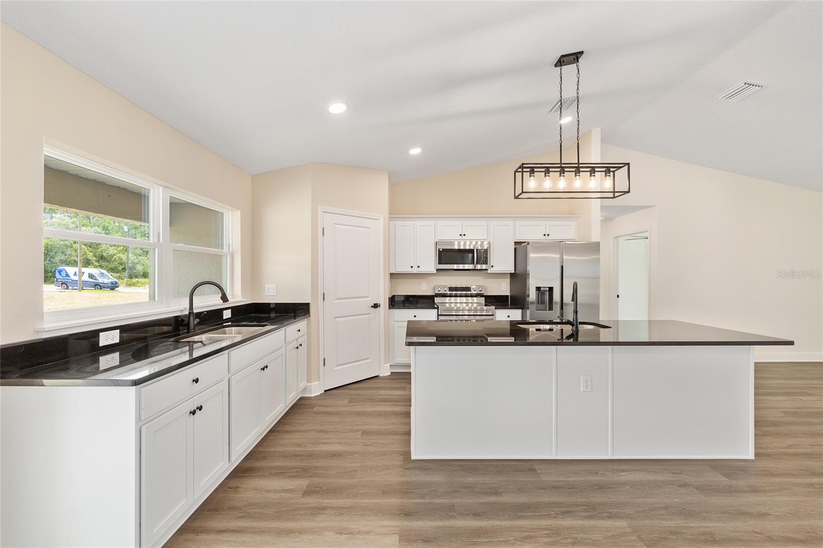 CITRUS SPGS UNIT 10 - Residential