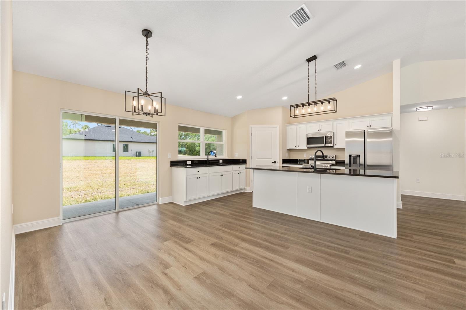 CITRUS SPGS UNIT 10 - Residential