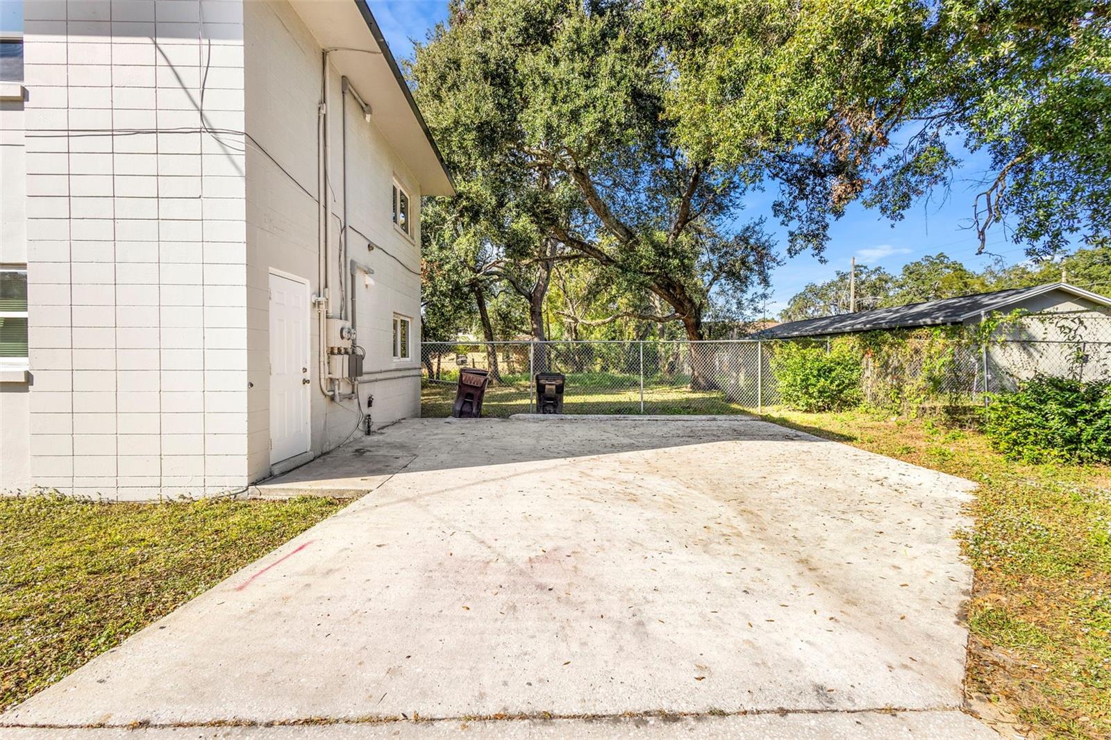 W E GORES ADD - Residential Income
