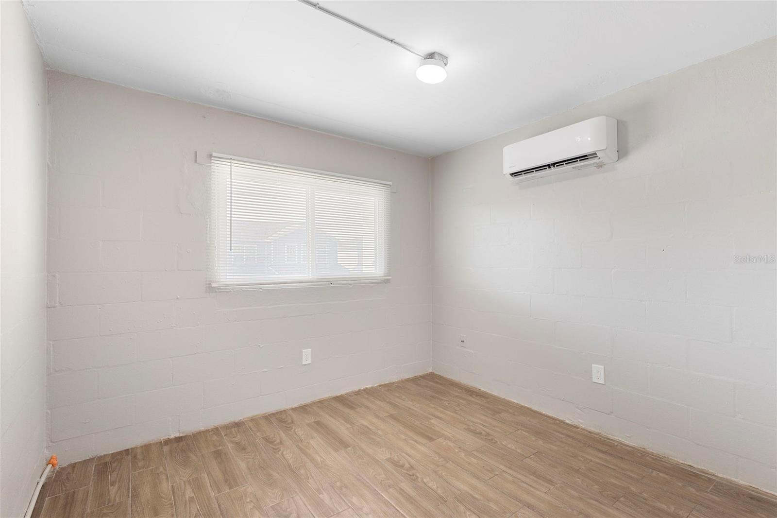 W E GORES ADD - Residential Income