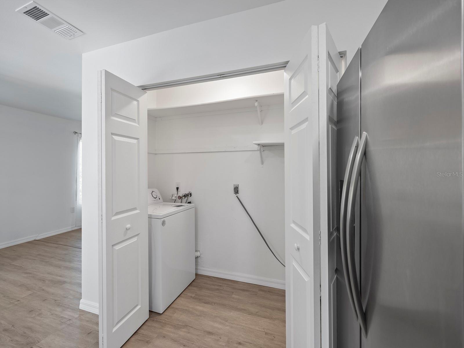 SCHMIDTS - Residential Lease