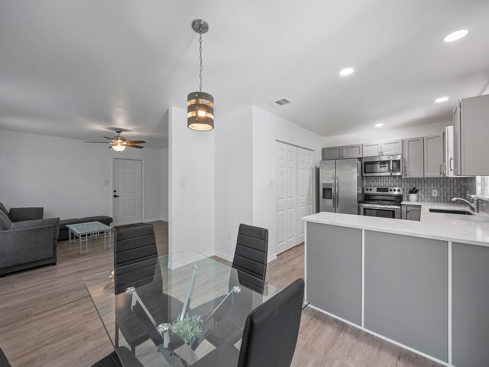 SCHMIDTS - Residential Lease